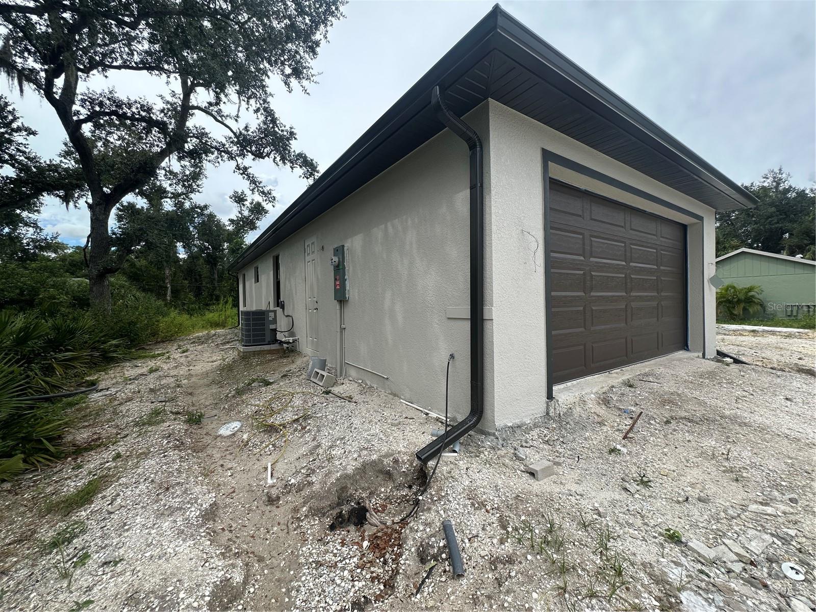 Image 29 of 33 For 4653 San Luis Terrace