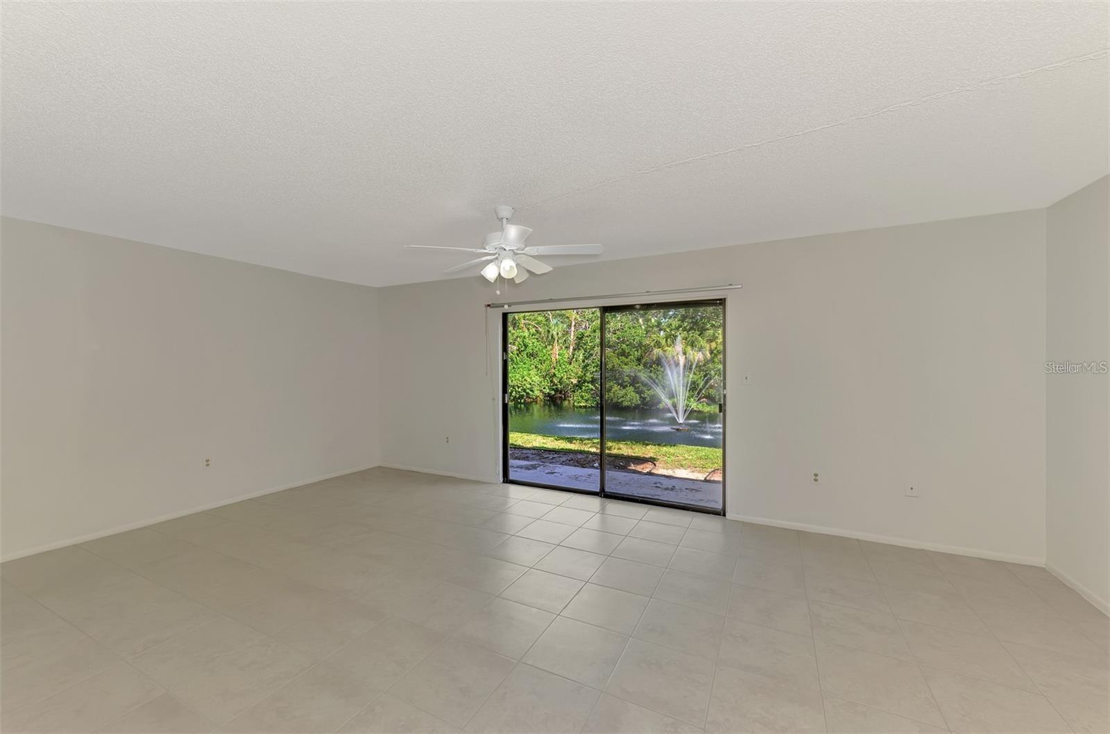 Image 21 of 50 For 935 Sunridge Way B4