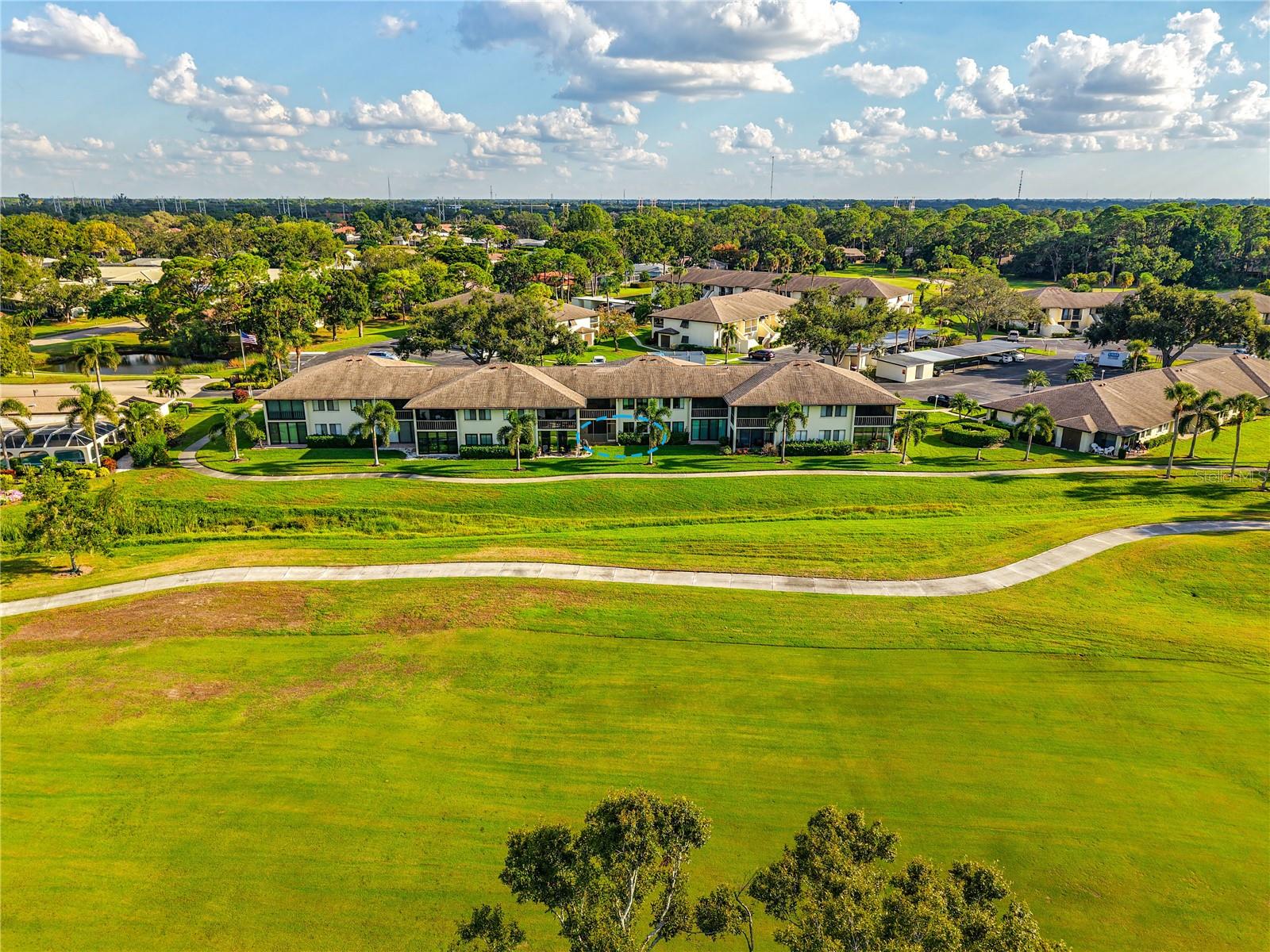 Image 21 of 25 For 4625 Longwater Chase  113