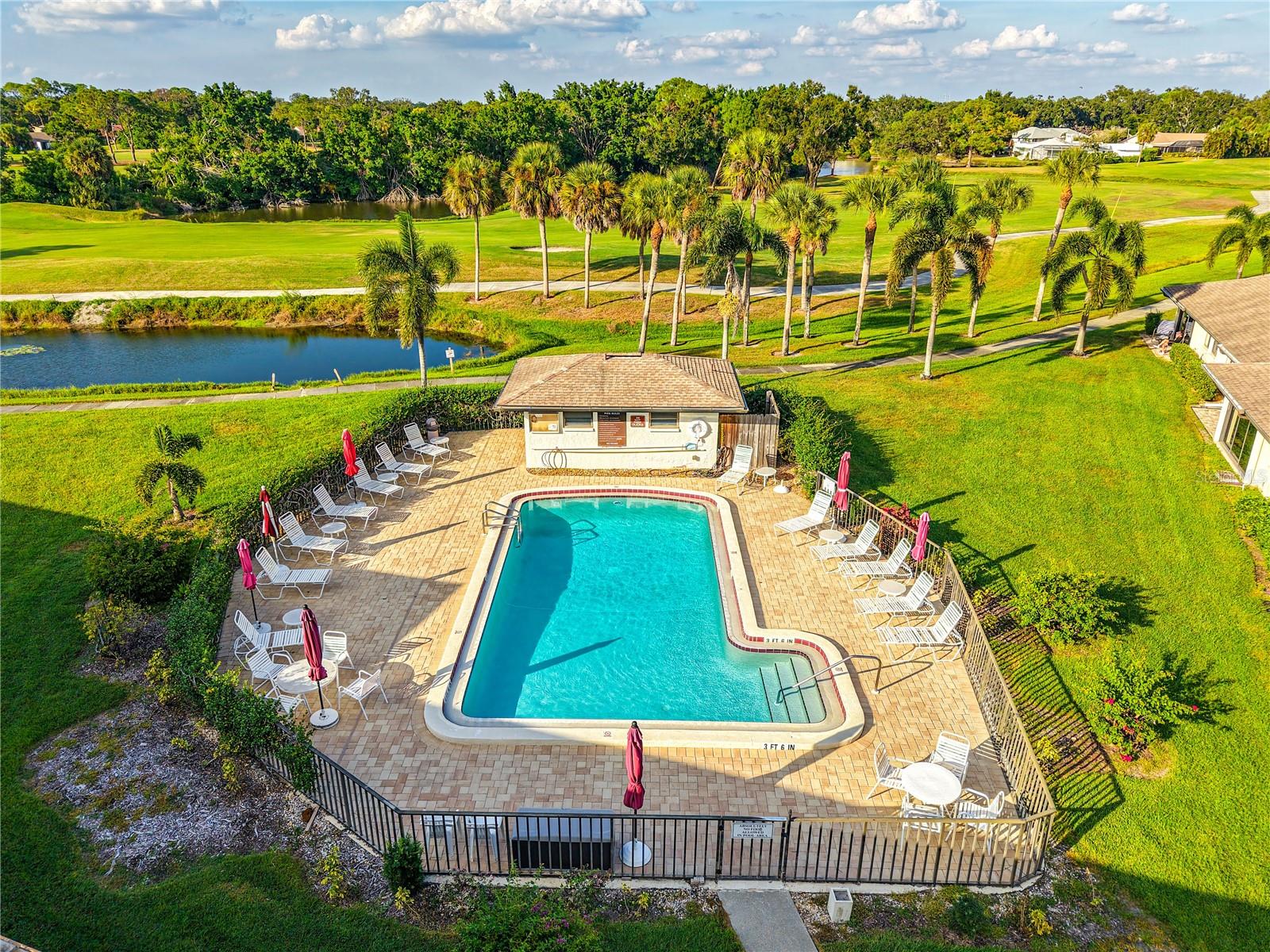 Image 23 of 25 For 4625 Longwater Chase  113