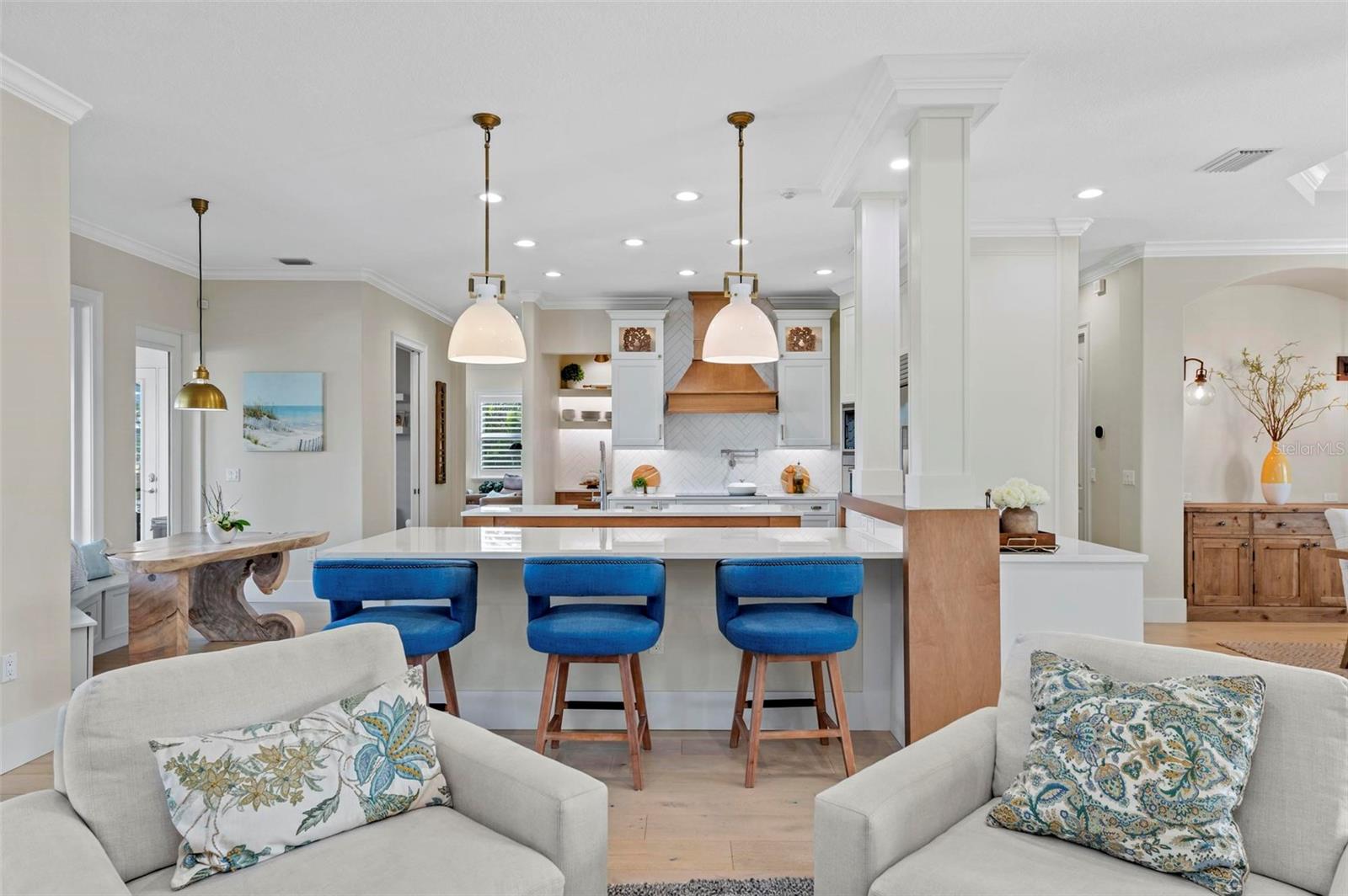 Image 14 of 84 For 432 Sorrento Drive