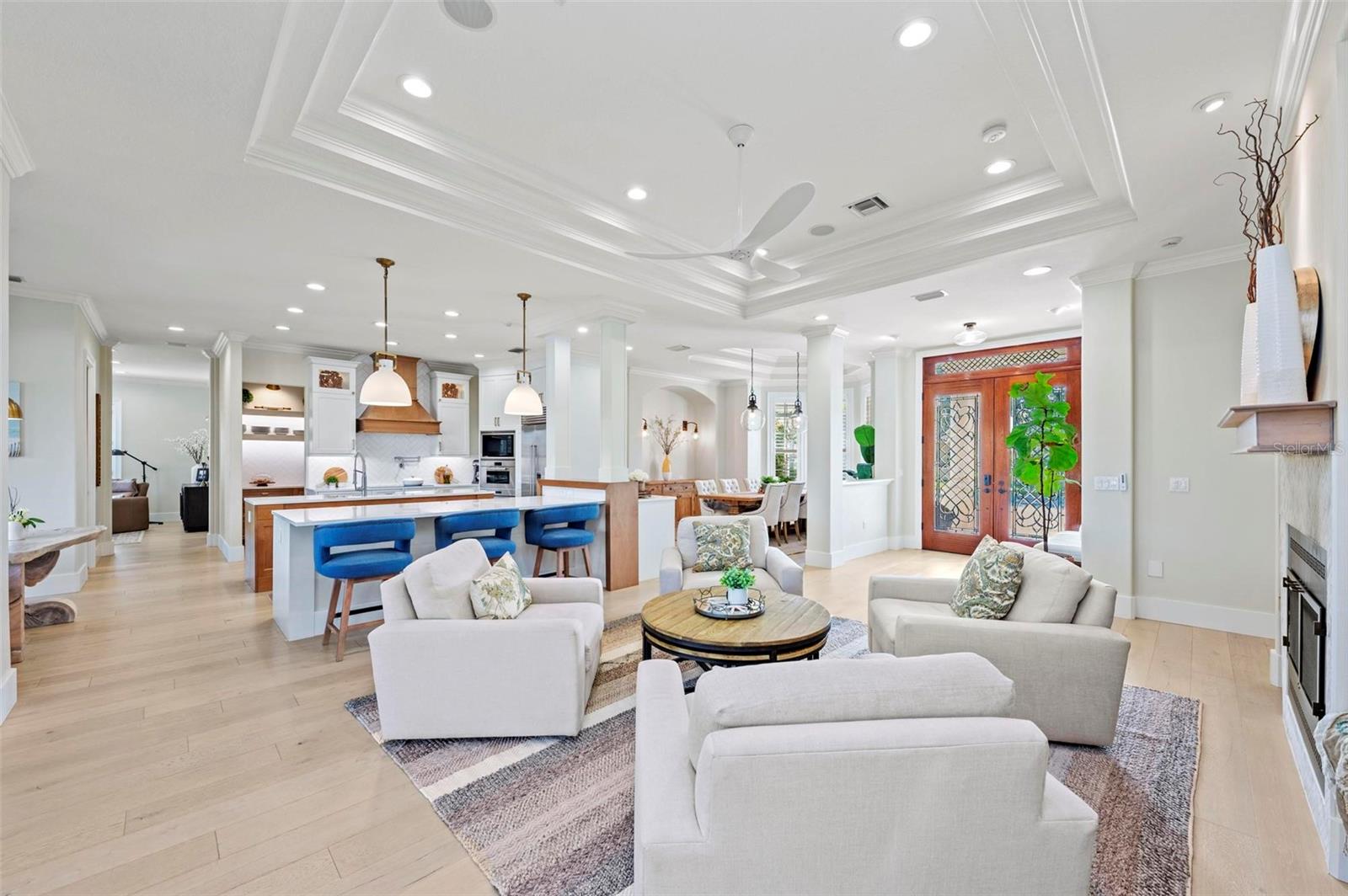 Image 17 of 84 For 432 Sorrento Drive