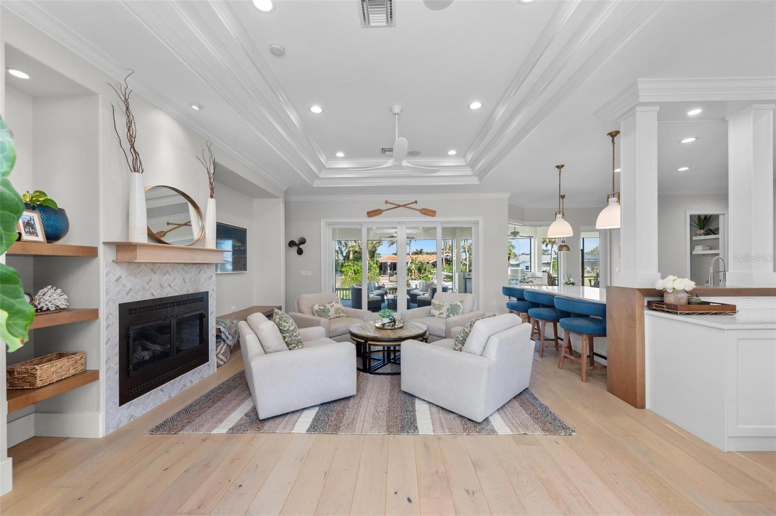 Image 24 of 84 For 432 Sorrento Drive