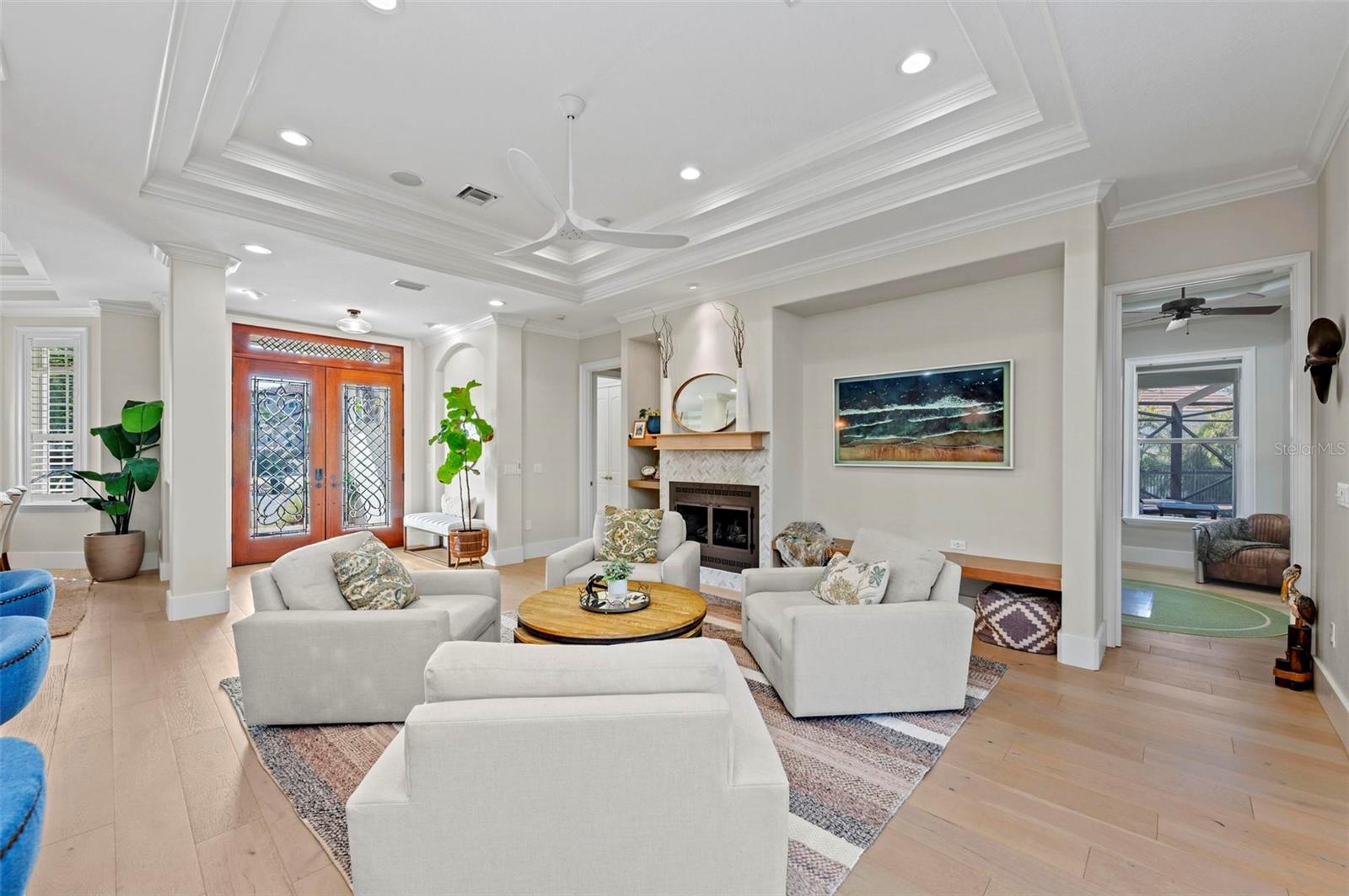 Image 26 of 84 For 432 Sorrento Drive