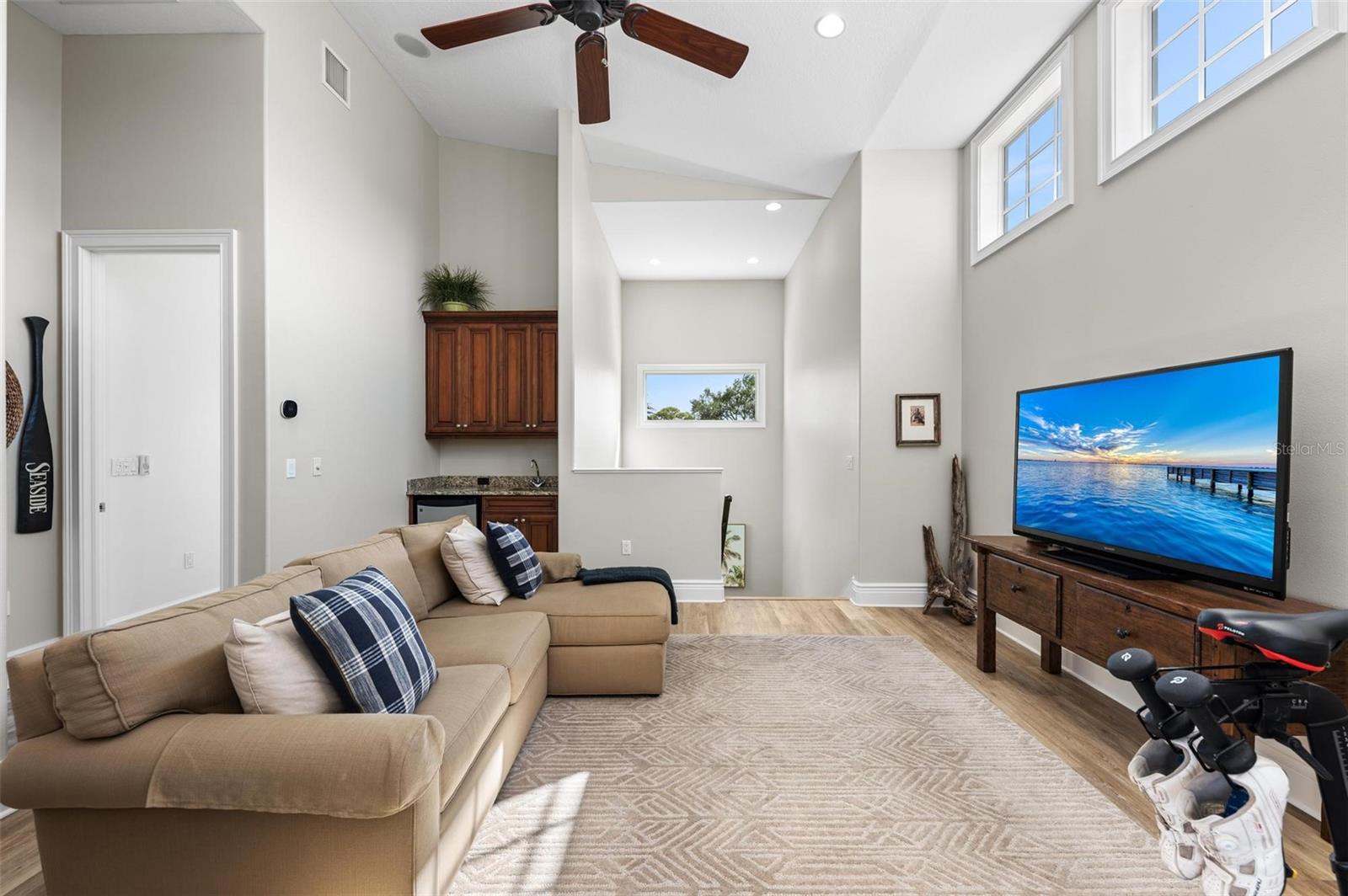 Image 51 of 84 For 432 Sorrento Drive