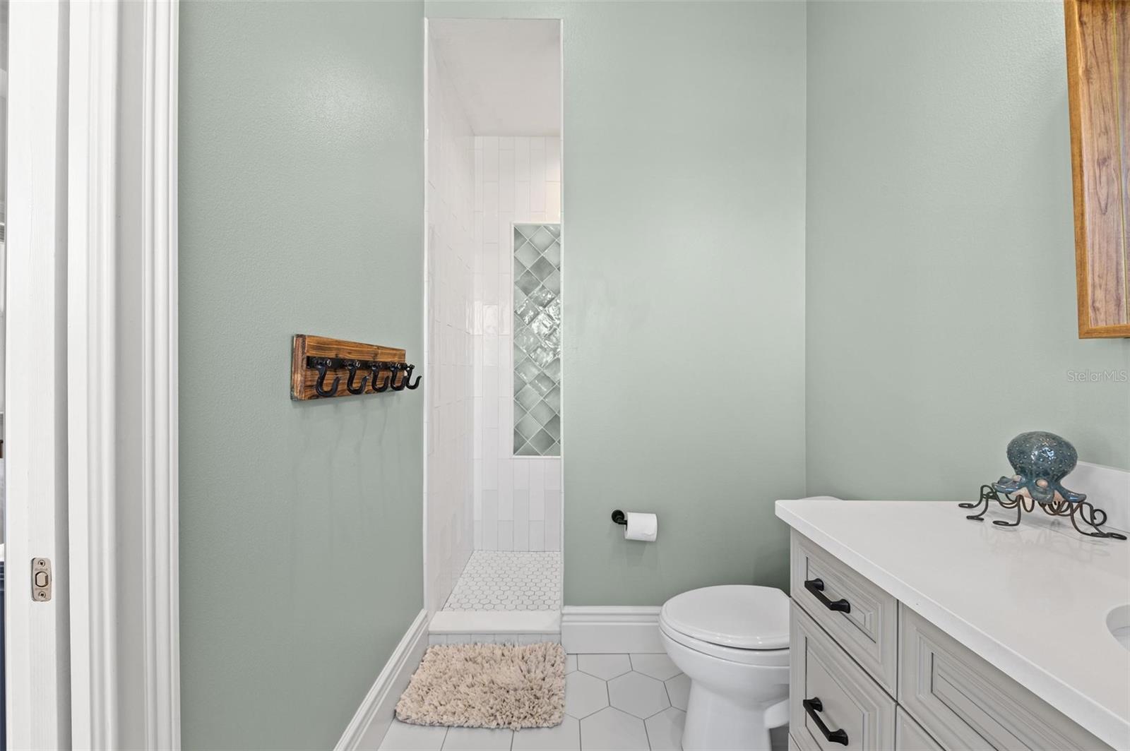 Image 60 of 84 For 432 Sorrento Drive