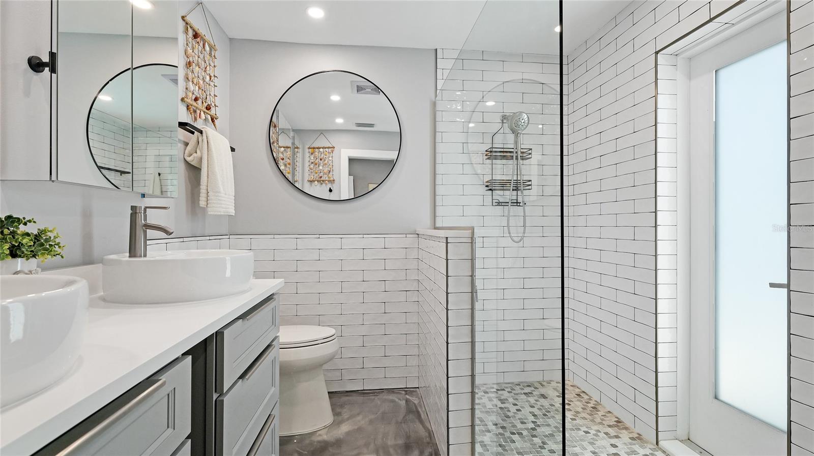 Image 11 of 35 For 2713 Avenue C