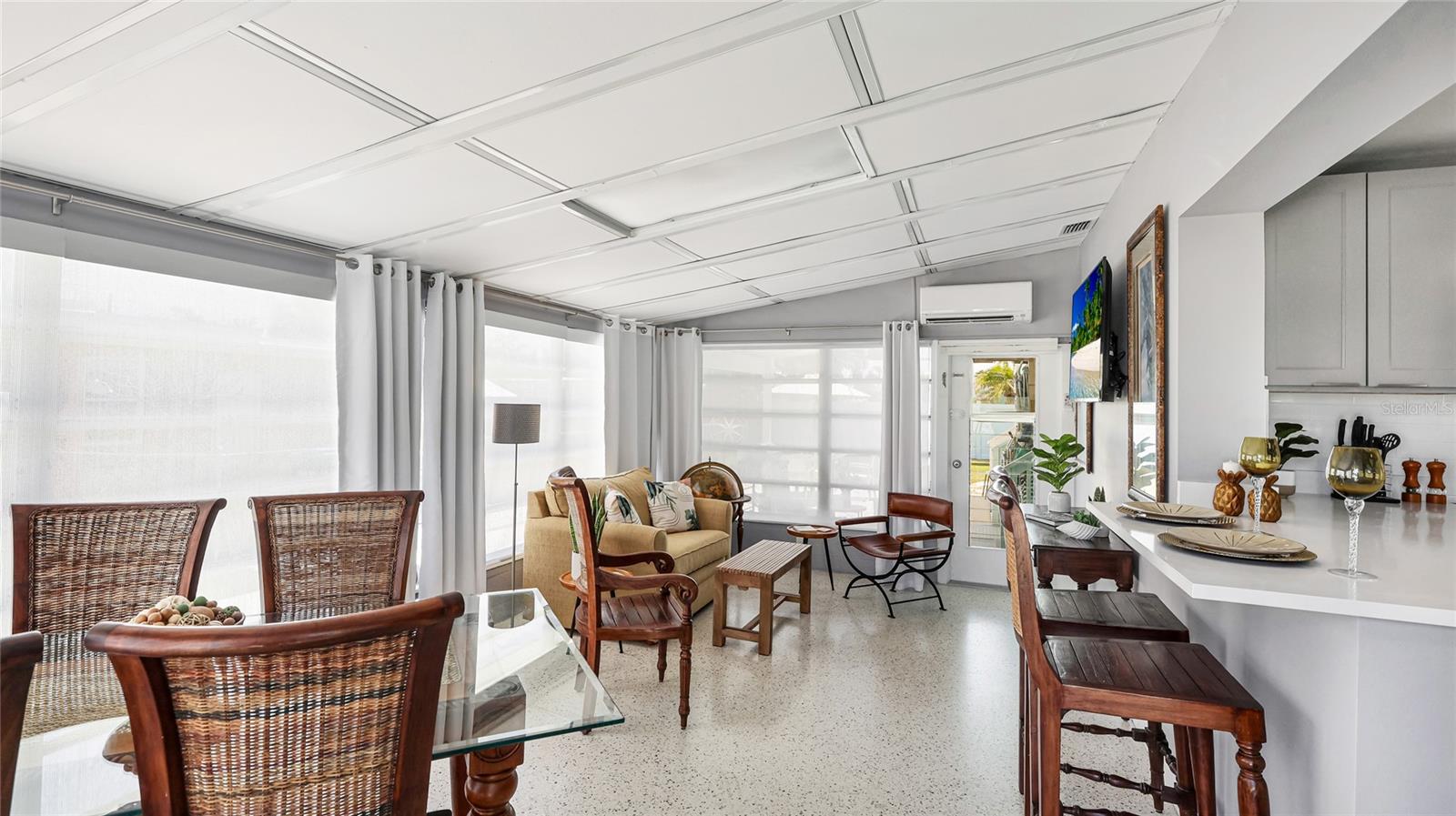 Image 17 of 35 For 2713 Avenue C