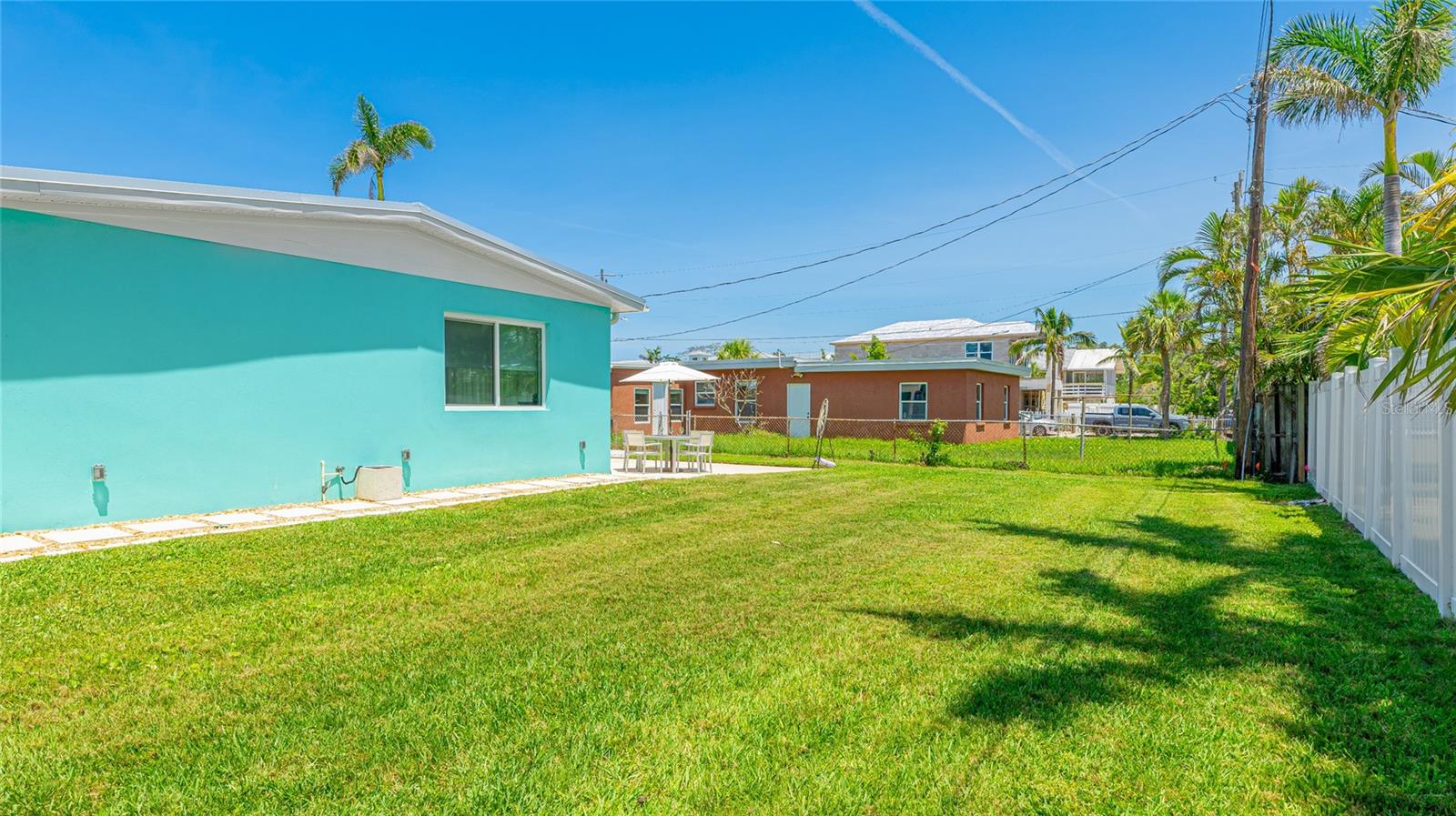 Image 26 of 35 For 2713 Avenue C