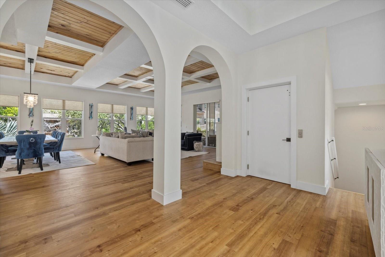 Image 10 of 95 For 6925 Bochi Circle