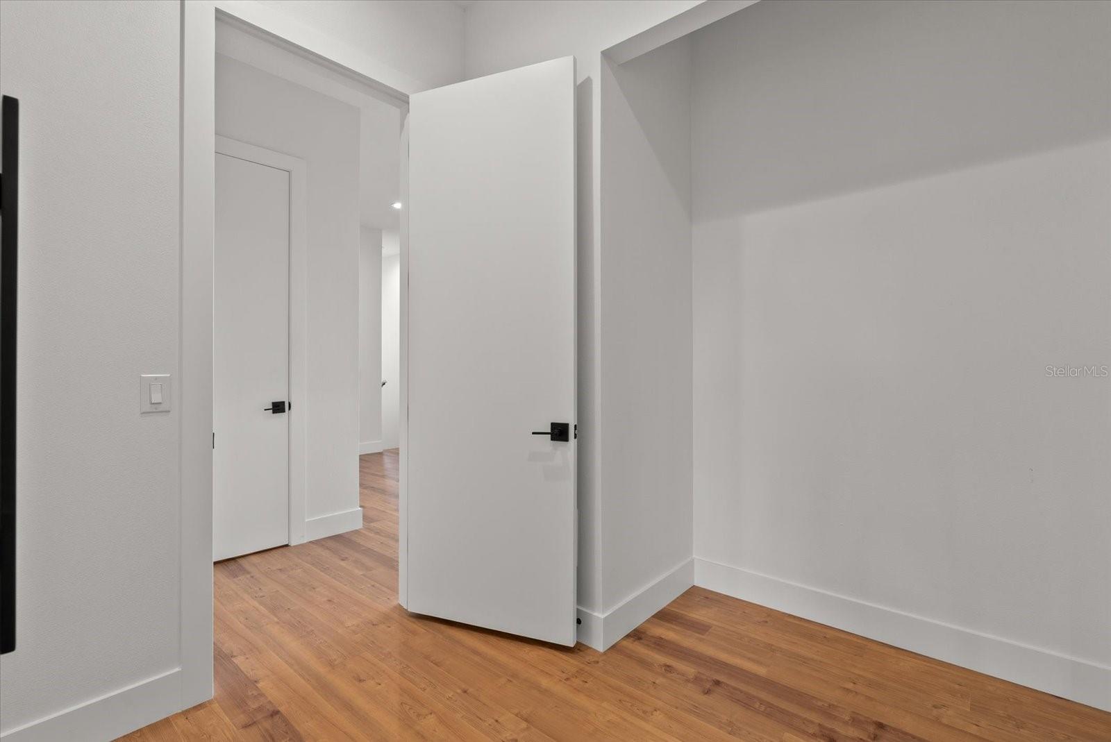 Image 33 of 95 For 6925 Bochi Circle