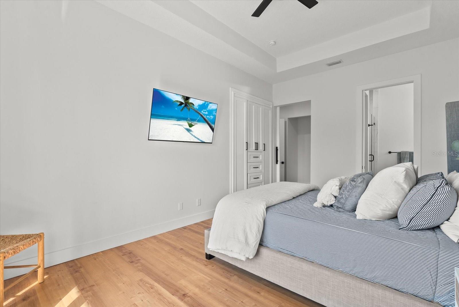 Image 34 of 95 For 6925 Bochi Circle