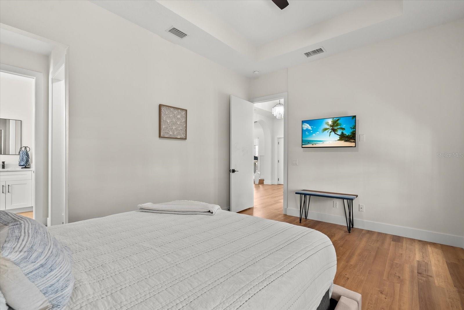 Image 47 of 95 For 6925 Bochi Circle