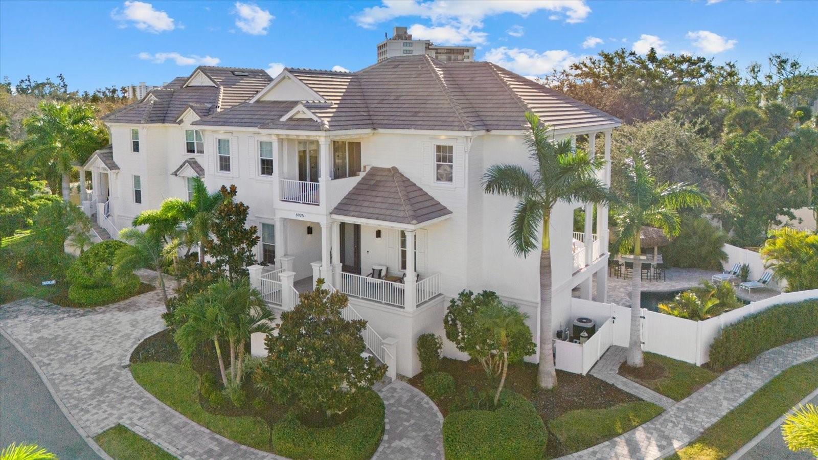 Image 6 of 95 For 6925 Bochi Circle