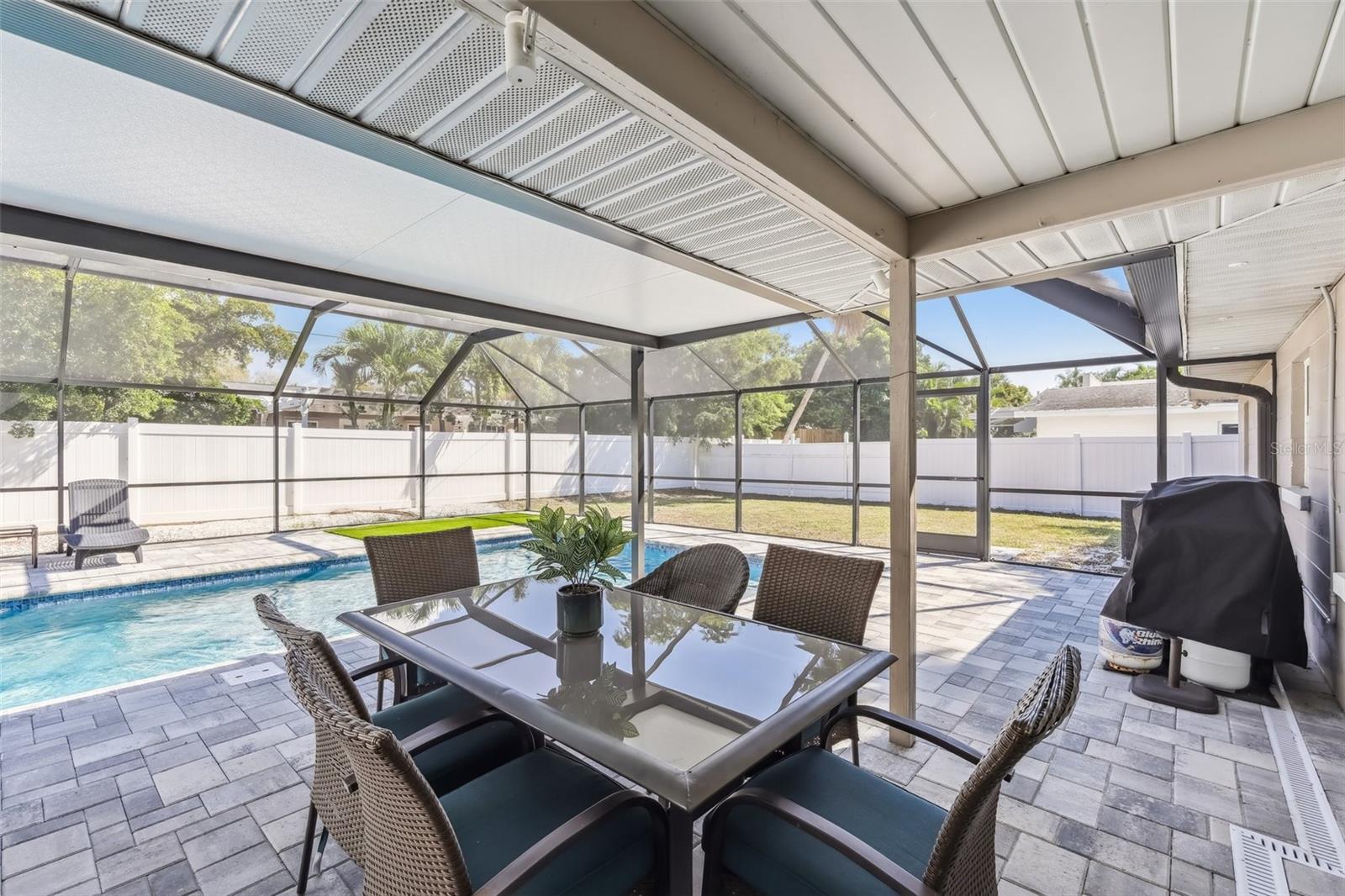 Image 18 of 26 For 2907 Marshall Drive