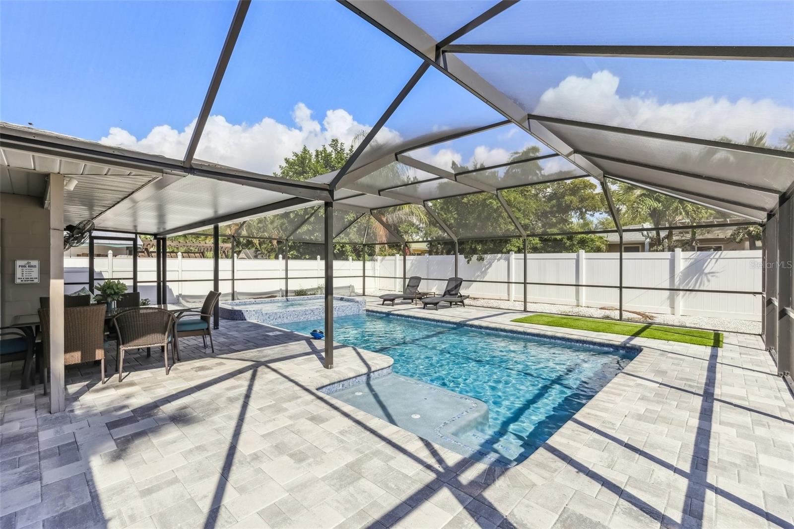 Image 19 of 26 For 2907 Marshall Drive