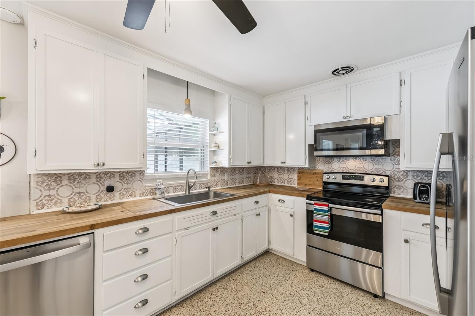 Image 9 of 26 For 2907 Marshall Drive