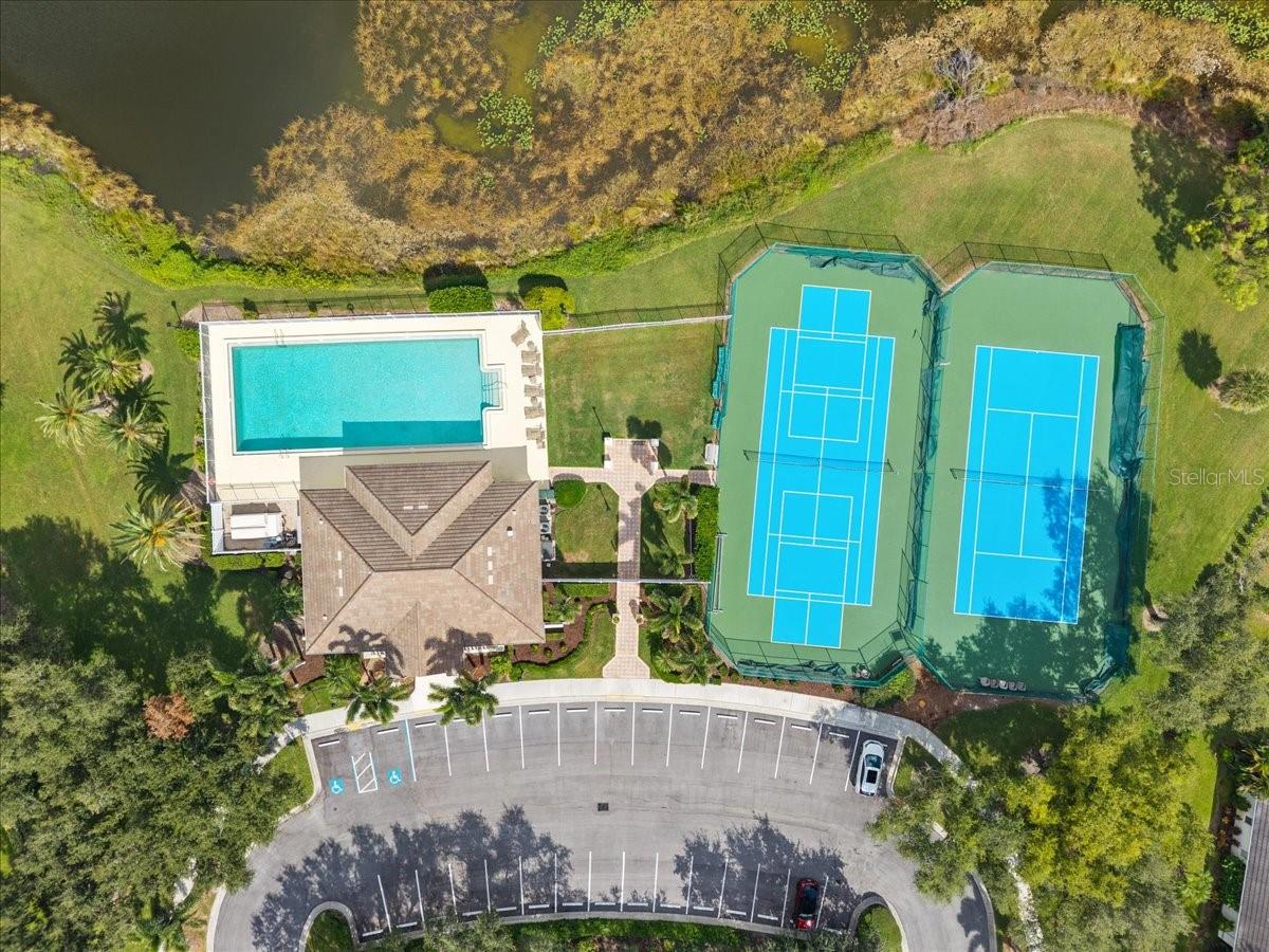 Image 46 of 50 For 700 Silk Oak Drive