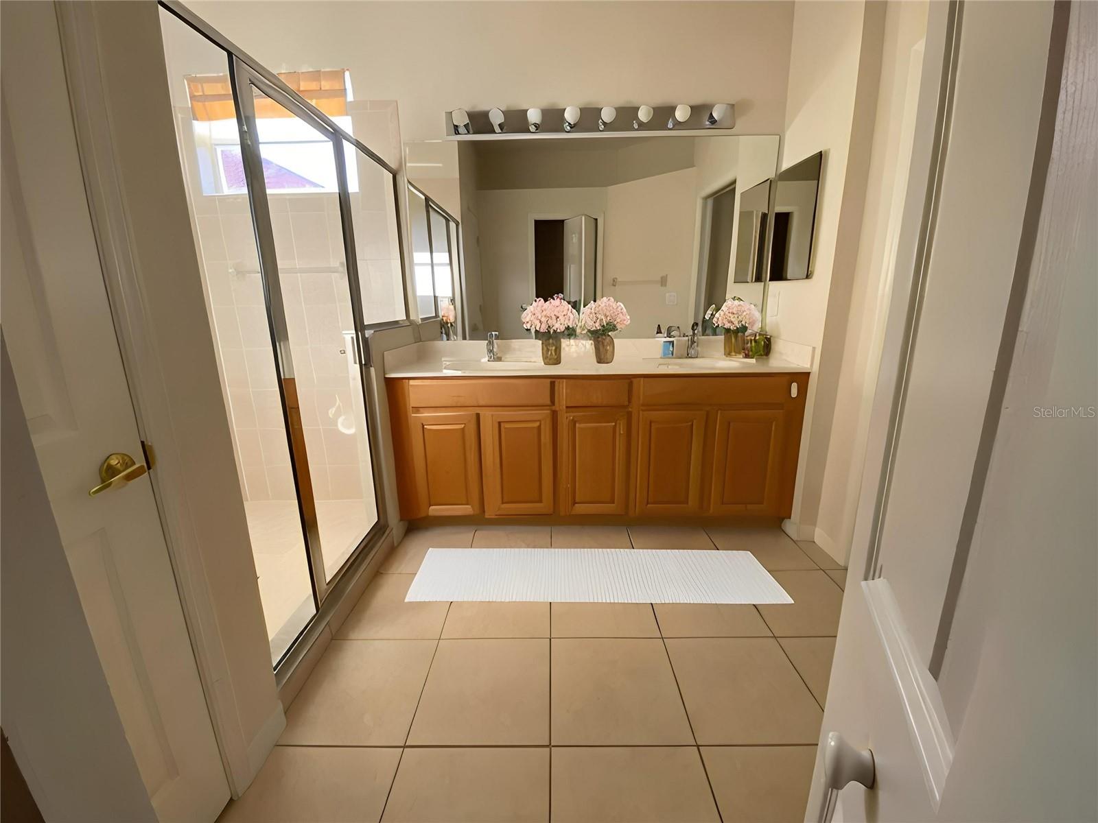 Image 7 of 10 For 5351 Laurel Oak Court