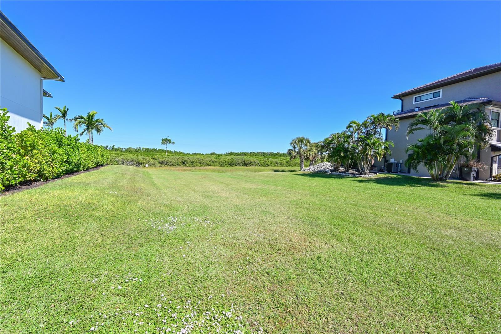 Image 11 of 32 For 12405 Baypointe Terrace