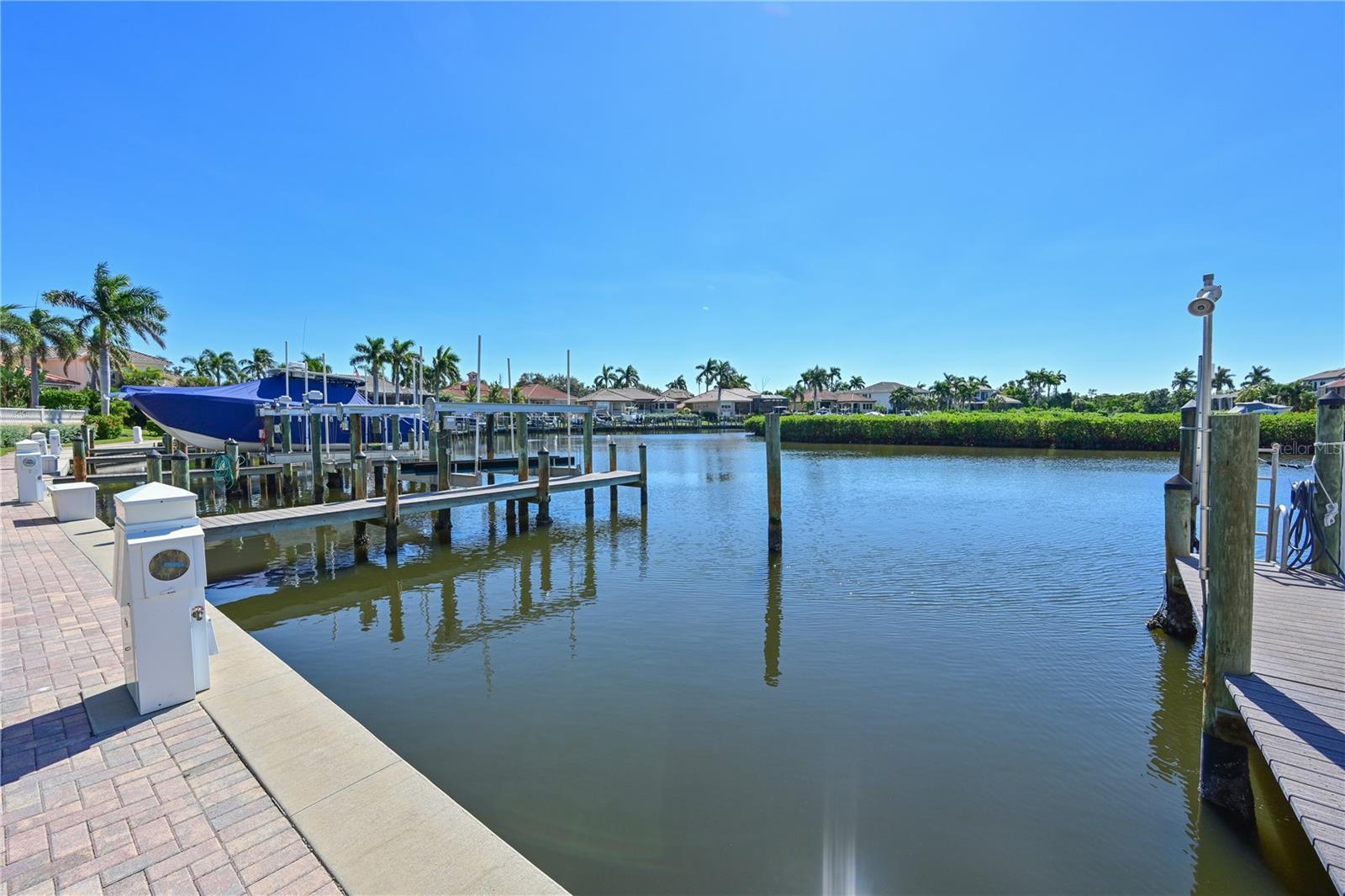 Image 7 of 32 For 12405 Baypointe Terrace