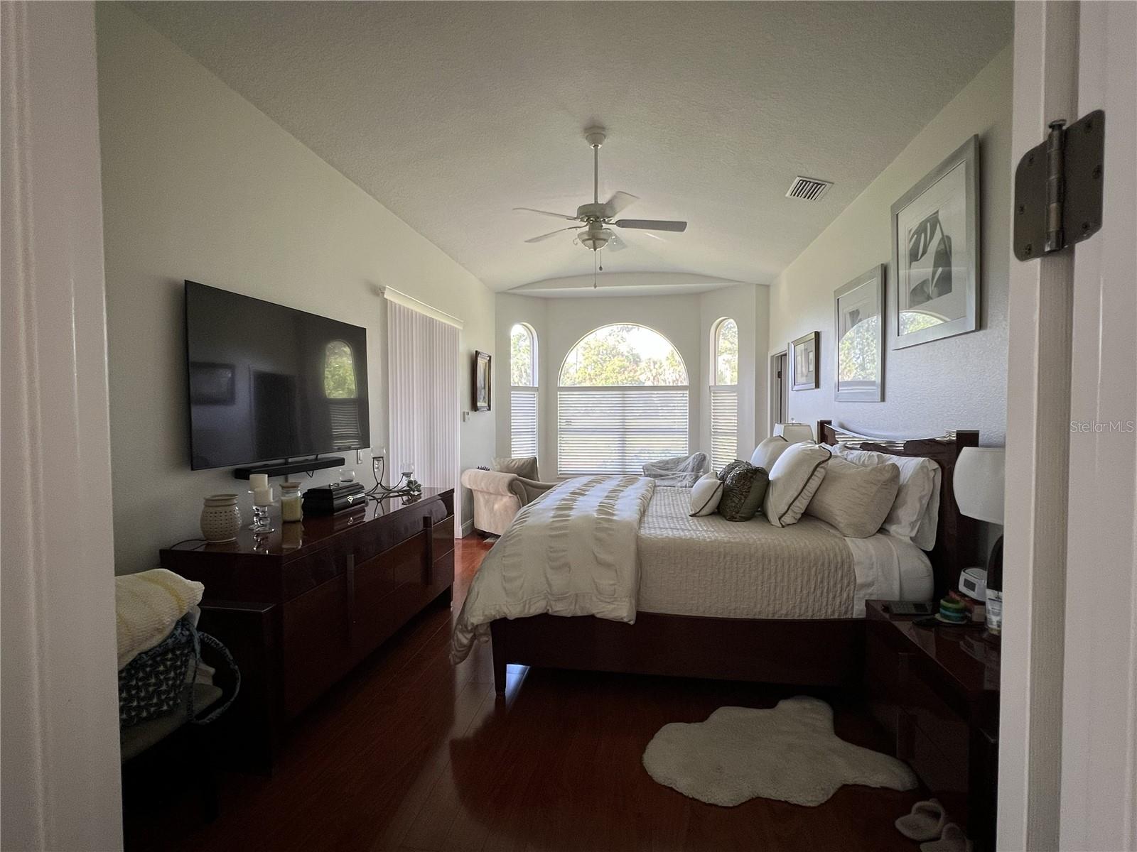 Image 10 of 24 For 7519 Birds Eye Terrace