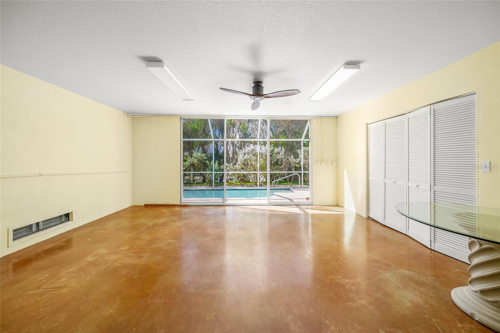 Image 42 of 81 For 569 Juan Anasco Drive