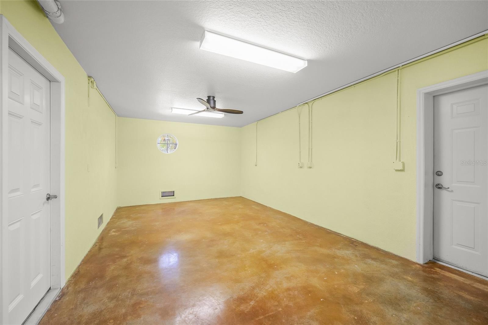 Image 43 of 81 For 569 Juan Anasco Drive