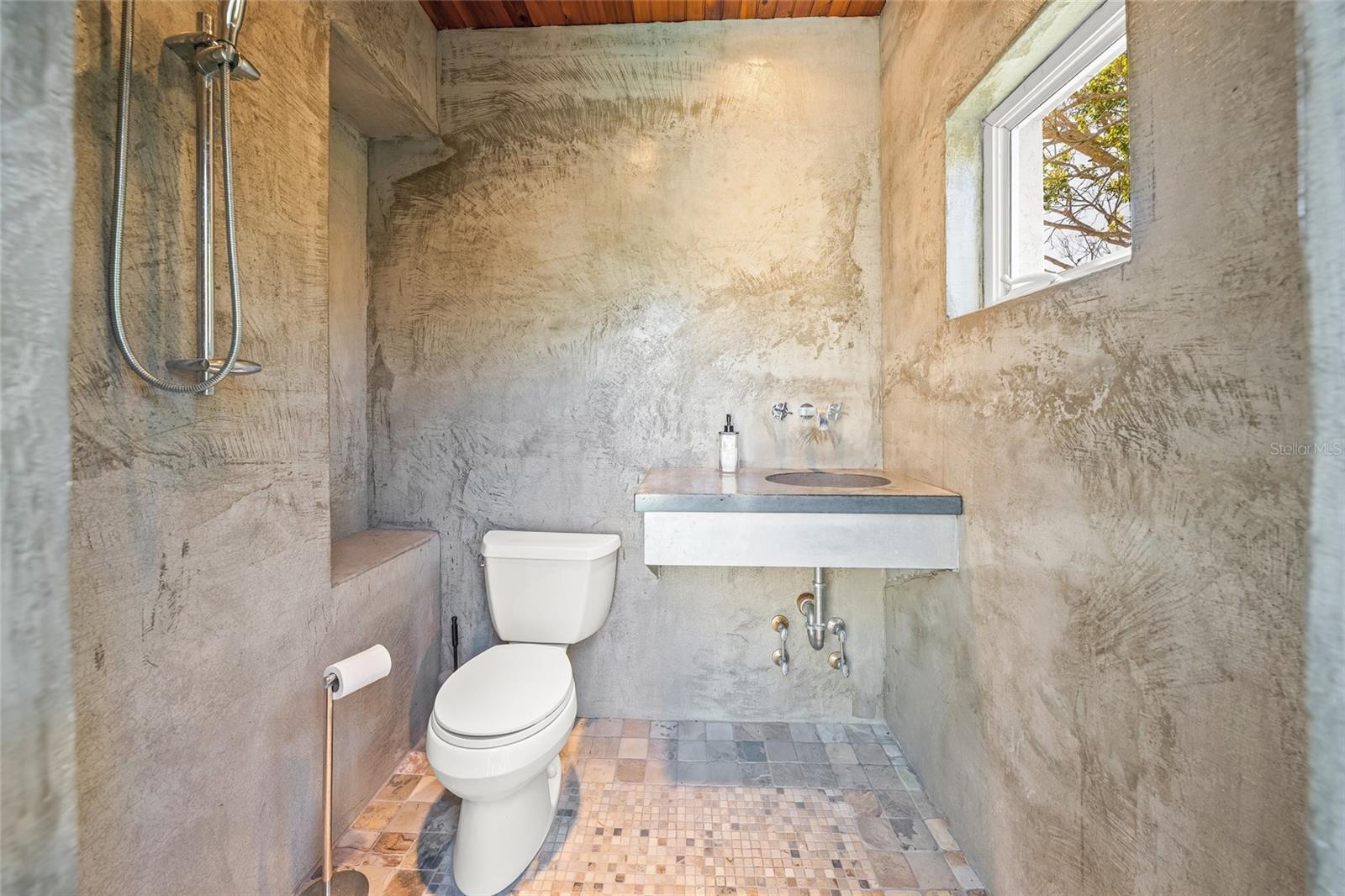 Image 48 of 81 For 569 Juan Anasco Drive