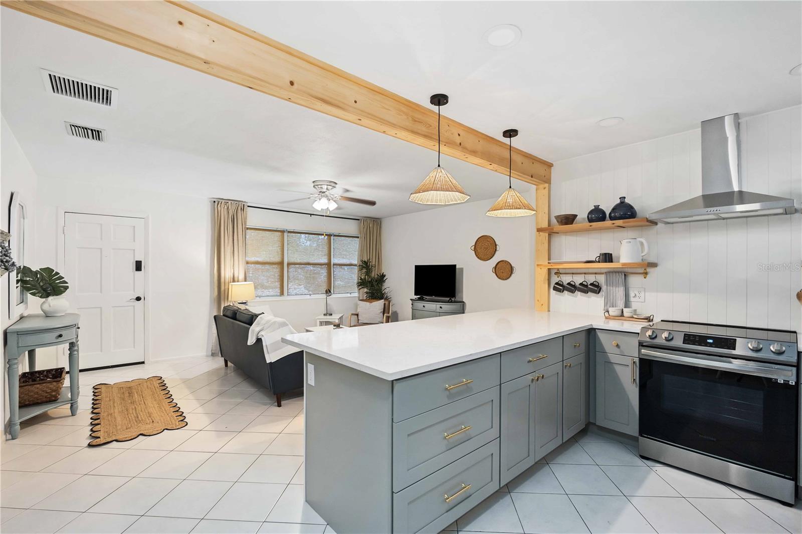 Image 11 of 32 For 3613 Belmont Boulevard