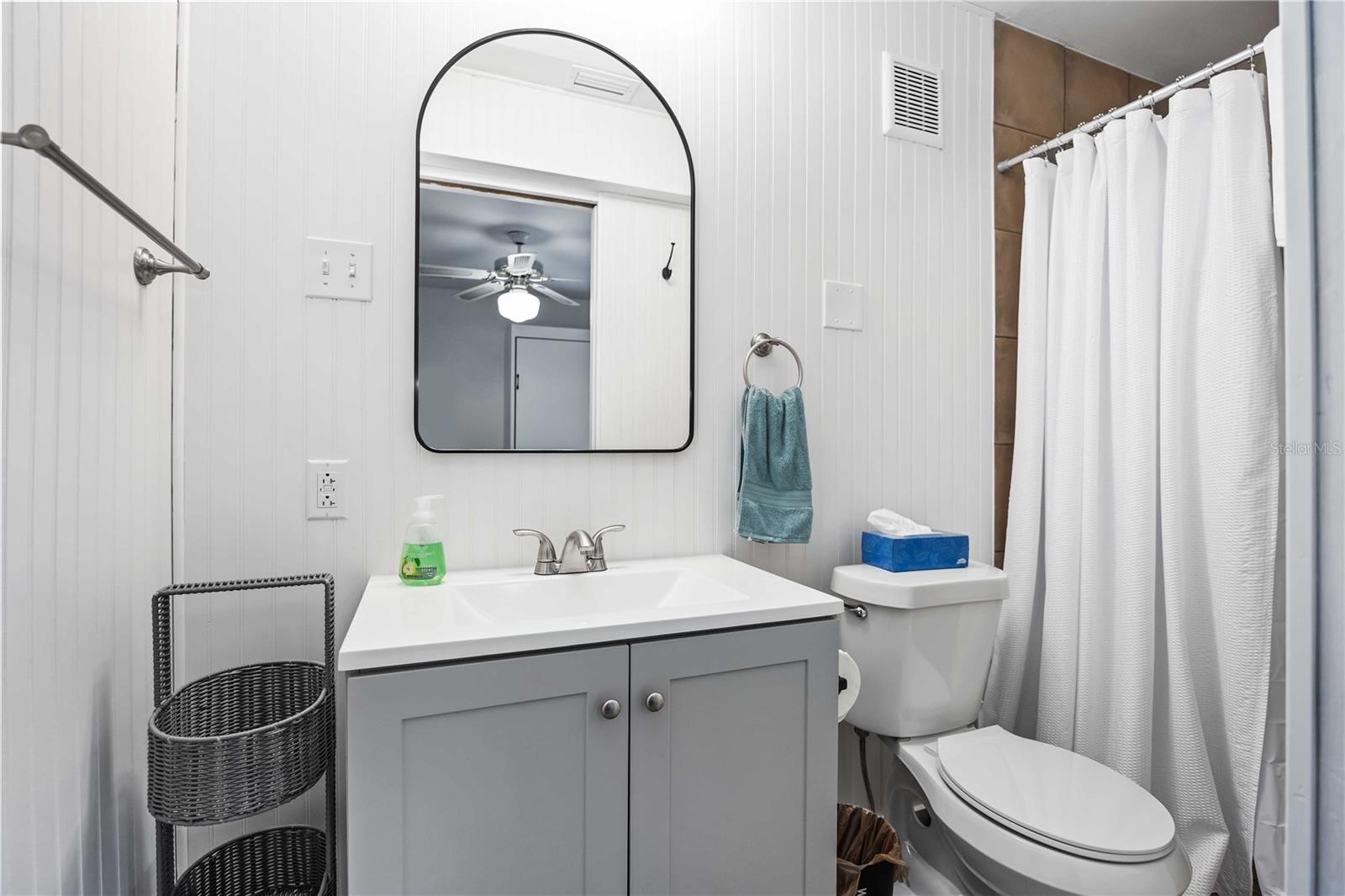 Image 24 of 32 For 3613 Belmont Boulevard