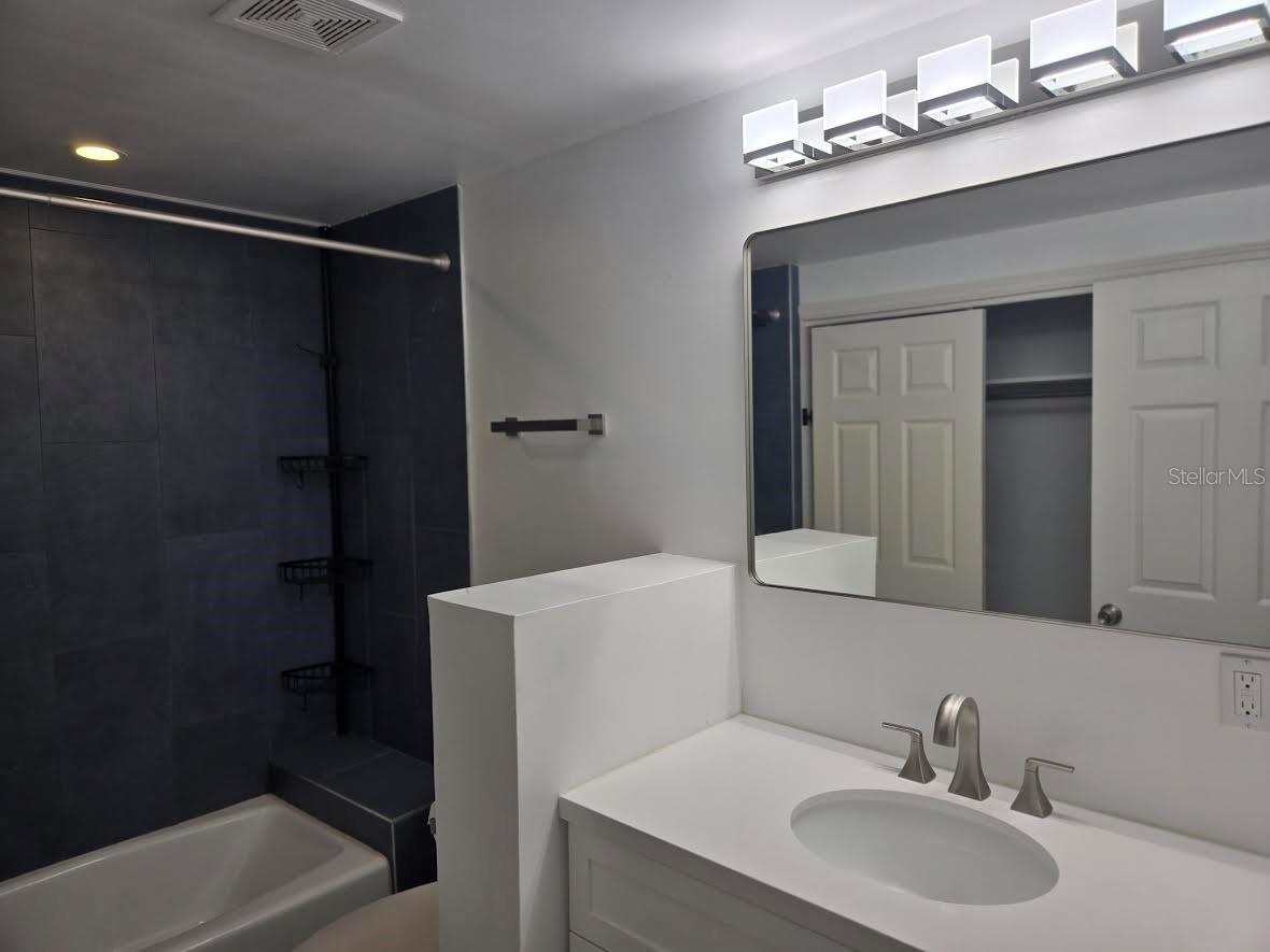 Image 12 of 31 For 1057 22nd Street