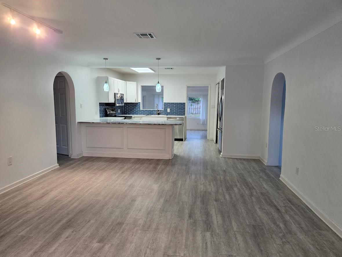 Image 5 of 31 For 1057 22nd Street