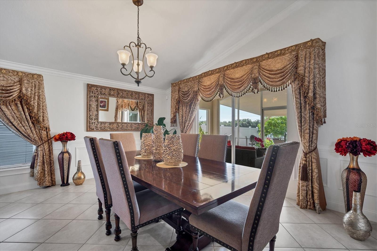 Image 14 of 37 For 8117 Tar Hollow Drive