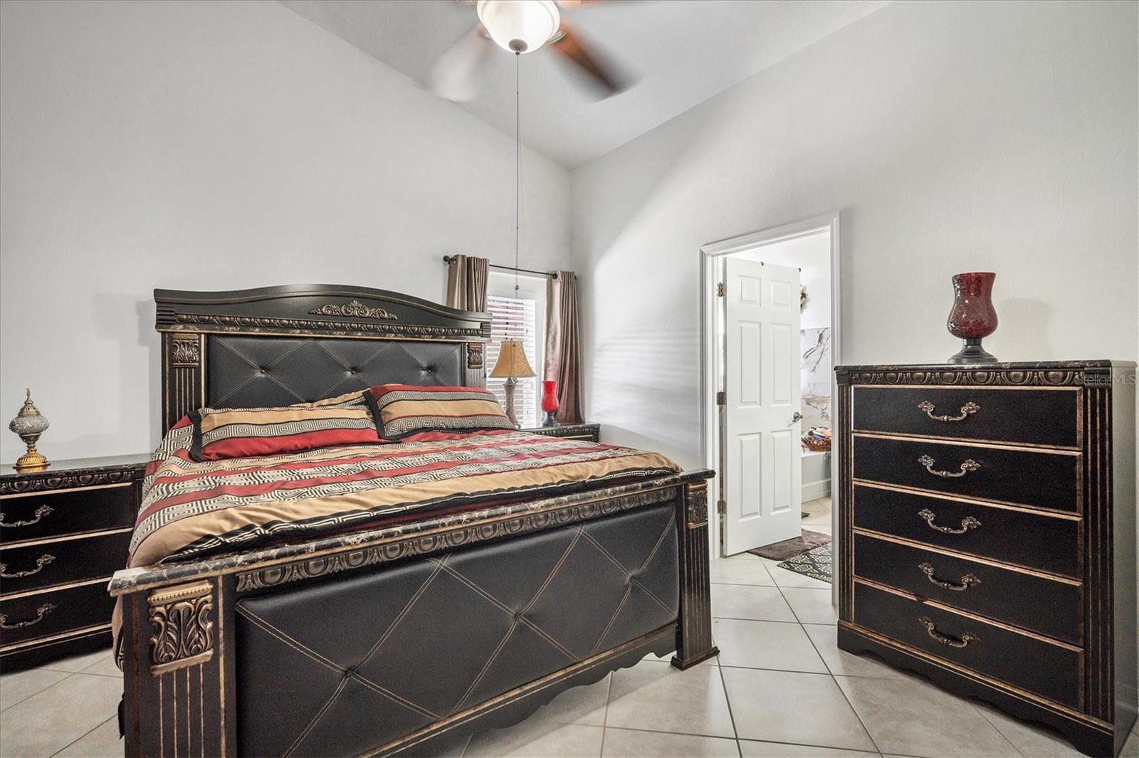 Image 16 of 37 For 8117 Tar Hollow Drive