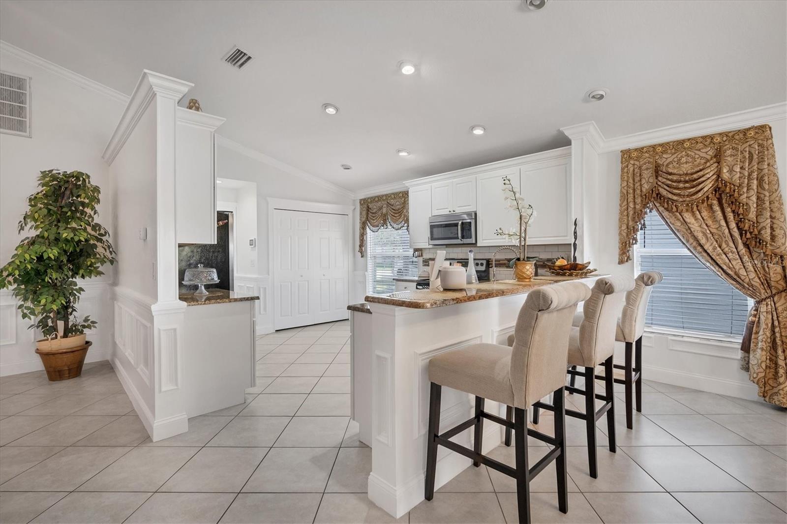 Image 9 of 37 For 8117 Tar Hollow Drive