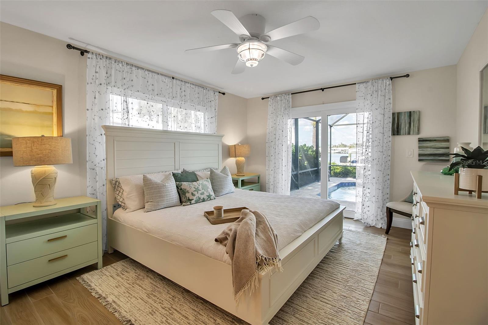 Image 22 of 56 For 318 Nassau Street N