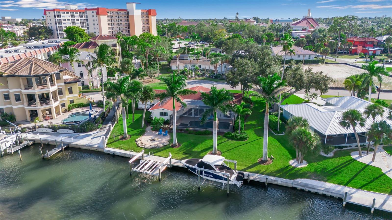 Image 53 of 56 For 318 Nassau Street N