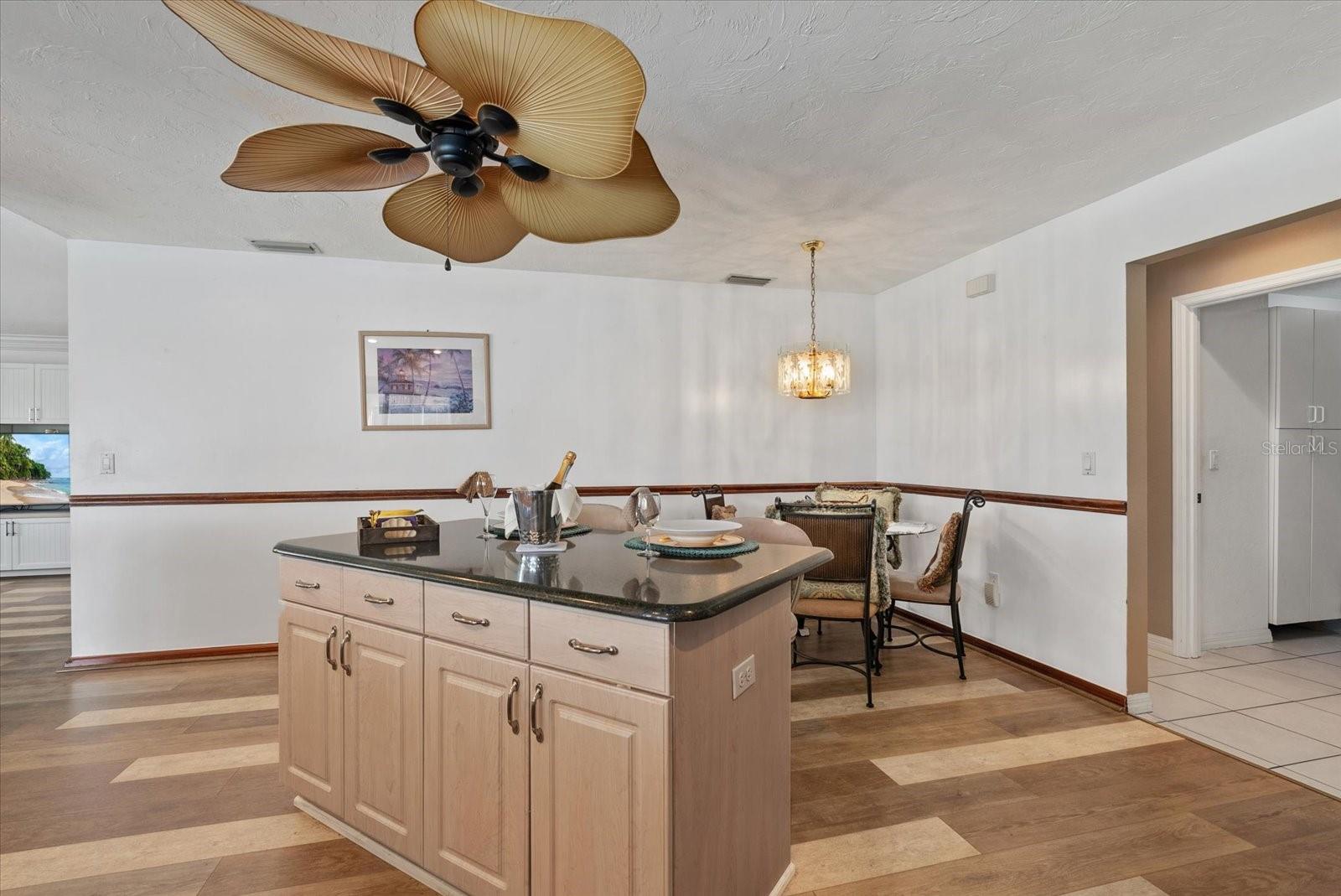 Image 24 of 71 For 6423 Drewrys Bluff