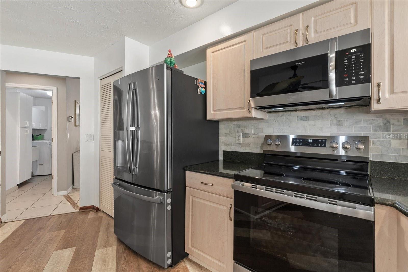 Image 26 of 71 For 6423 Drewrys Bluff