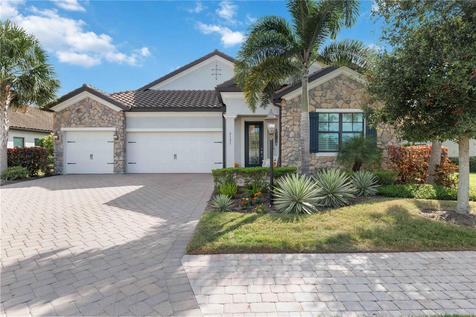 Details for 7131 Whittlebury Trail, BRADENTON, FL 34202