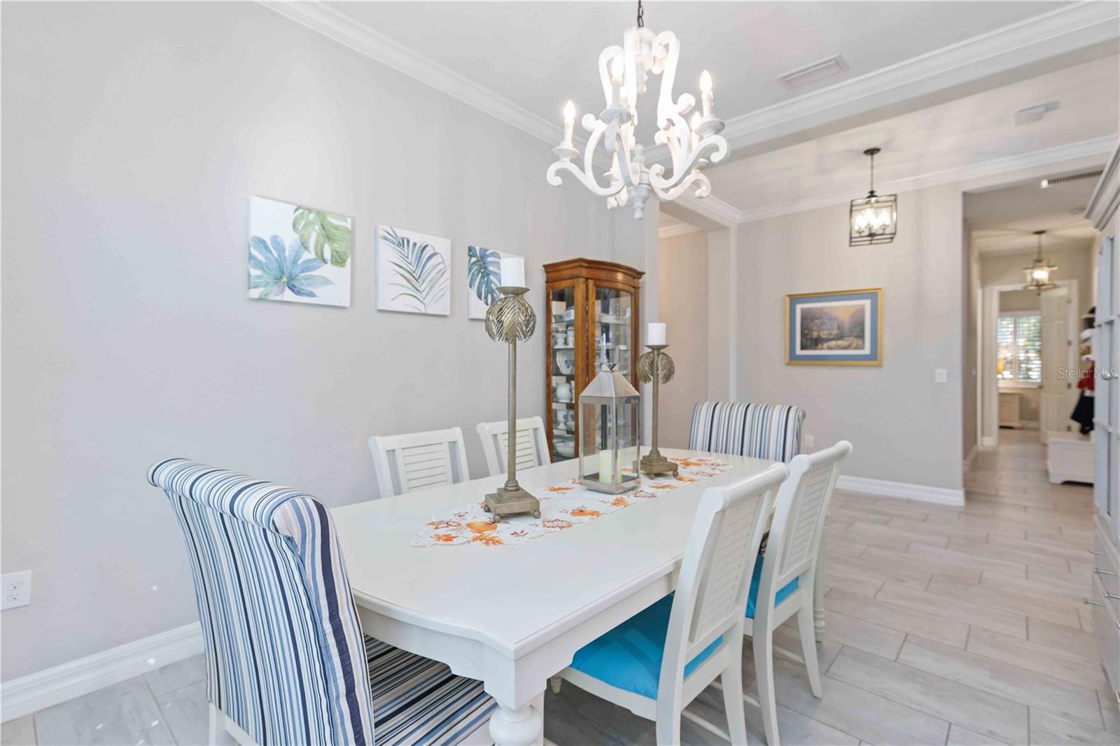 Image 12 of 64 For 7131 Whittlebury Trail