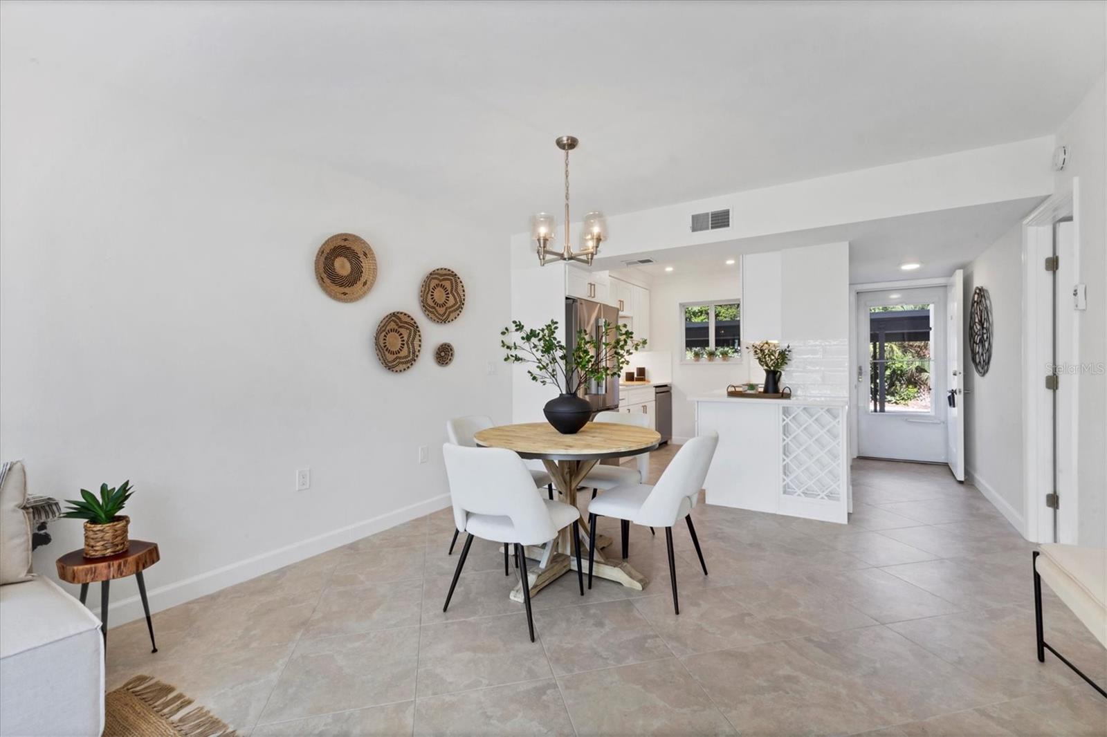 Image 13 of 61 For 3810 Gulf Of Mexico Drive F105