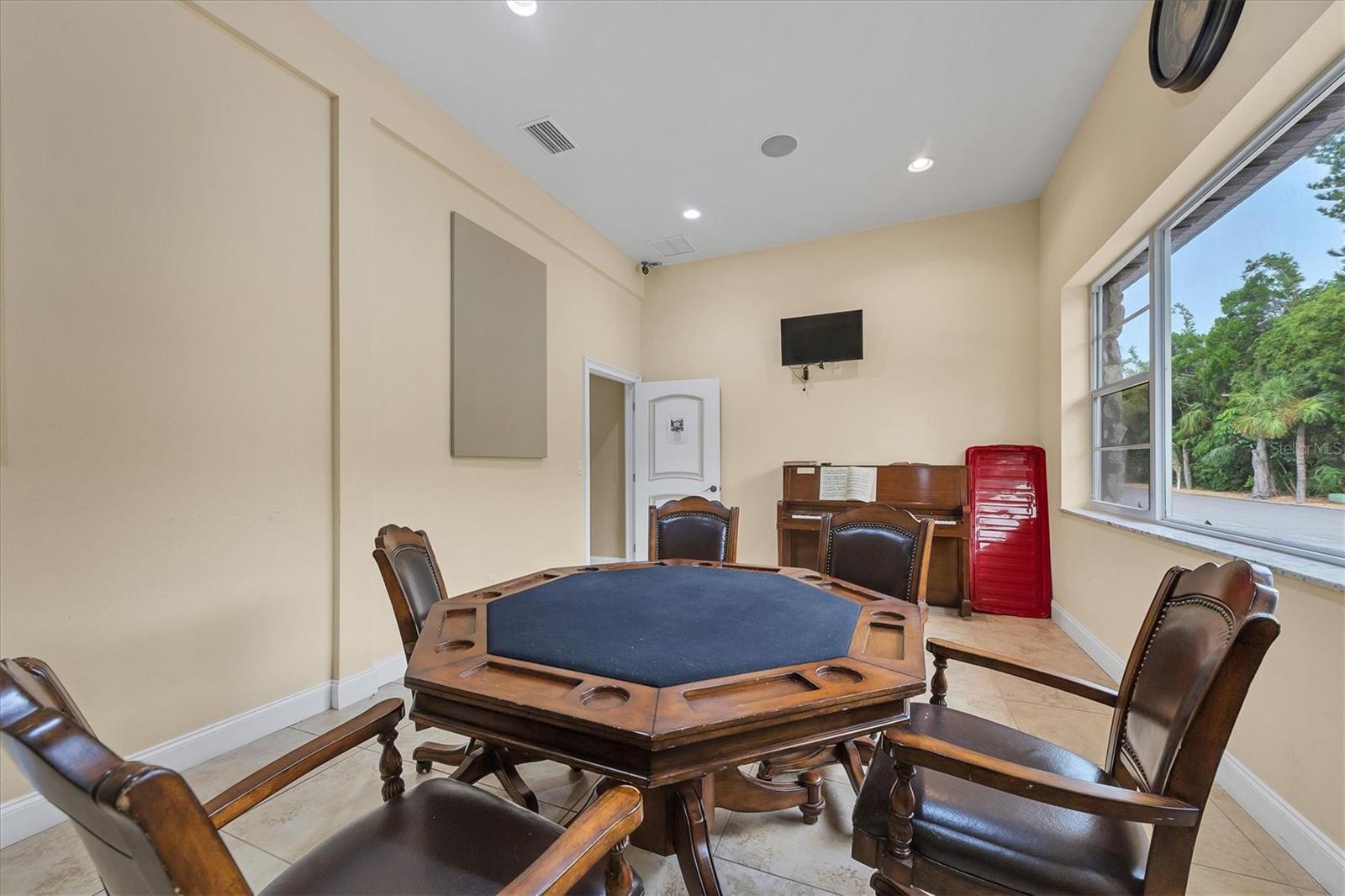 Image 42 of 61 For 3810 Gulf Of Mexico Drive F105