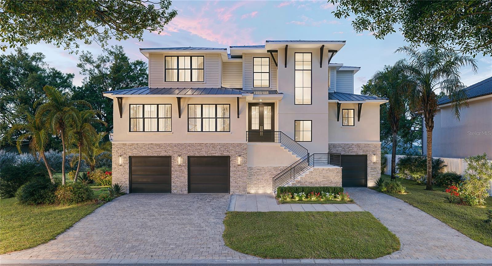 Details for 527 Freeling Drive, SARASOTA, FL 34242