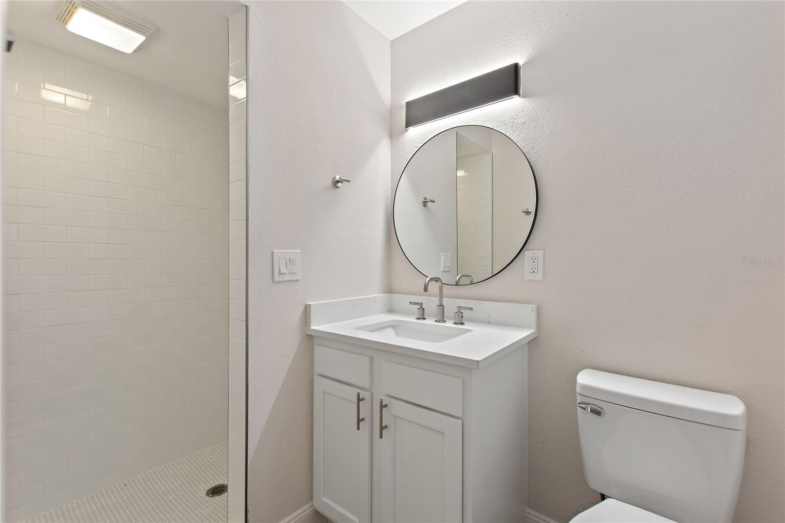 Image 11 of 32 For 3331 Woodmont Drive