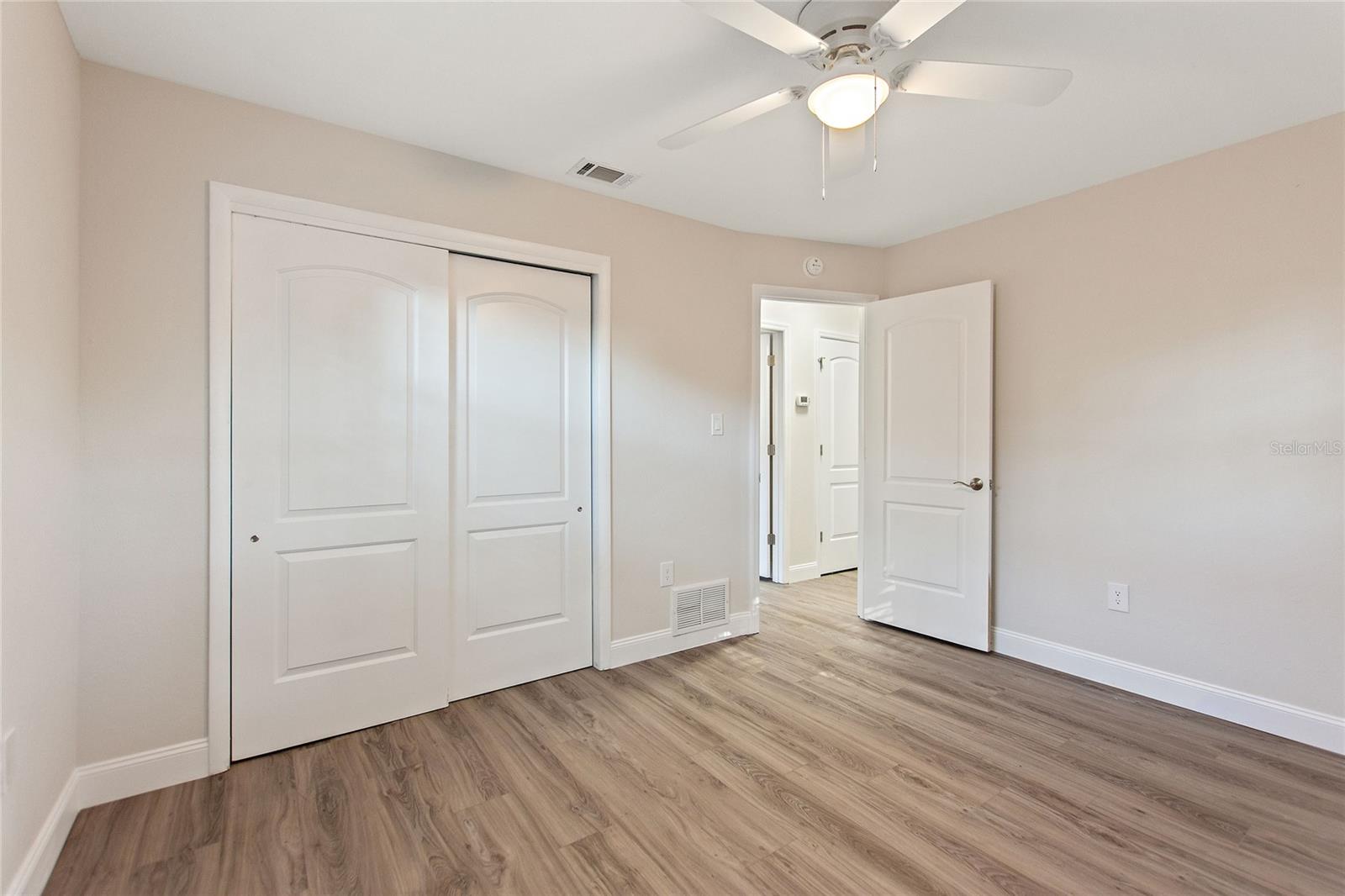 Image 15 of 32 For 3331 Woodmont Drive