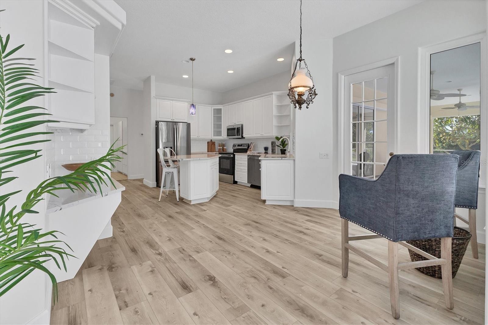 Image 17 of 67 For 9238 13th Avenue Cir Nw