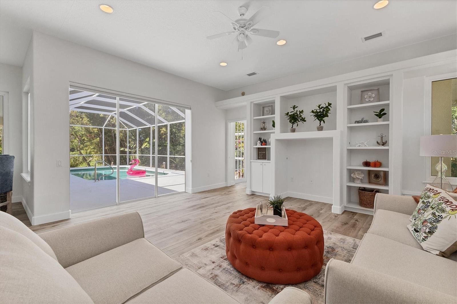 Image 19 of 67 For 9238 13th Avenue Cir Nw