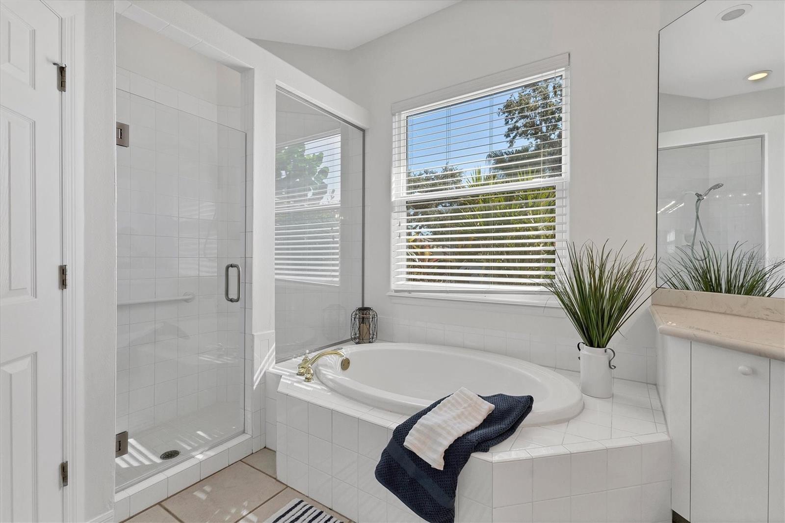 Image 25 of 67 For 9238 13th Avenue Cir Nw